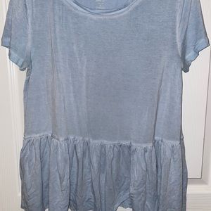 Baby blue flowy t shirt